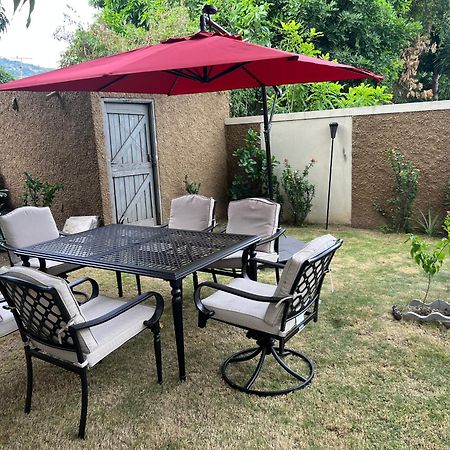 Kingston Oasis One Bedroom Экстерьер фото